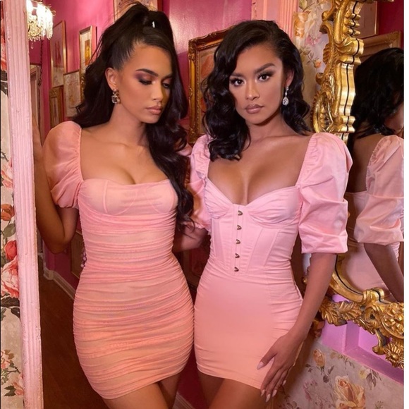 Oh Poly Endless Romance Puff Sleeve Mini Dress in Peach✨US Sz 0 - Picture 3 of 5